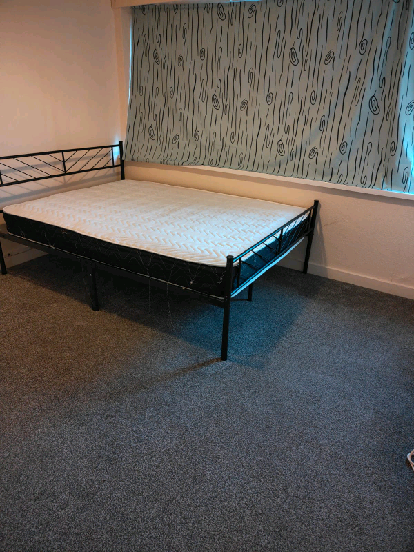 Double room for rent