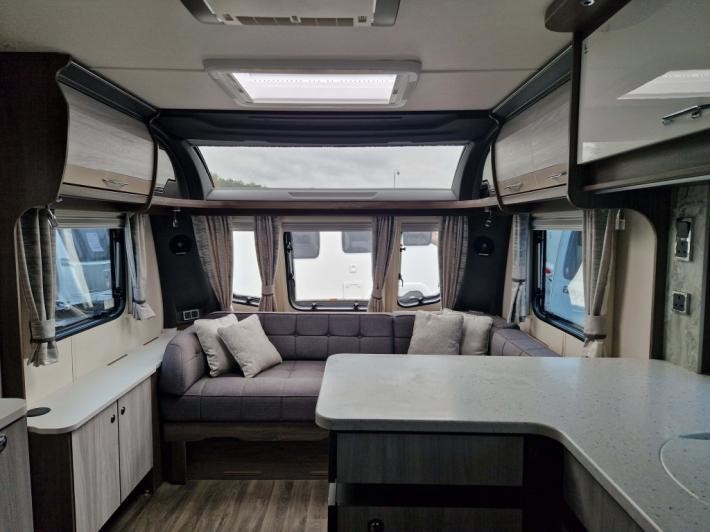 2022 Coachman Lusso II Used Caravan