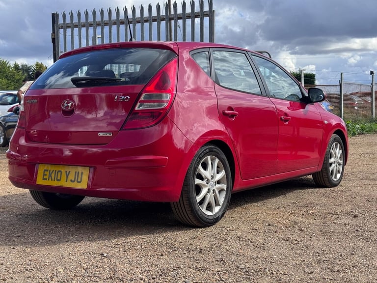 2010 Hyundai i30 1.6 CRDi Comfort Euro 4 5dr HATCHBACK Diesel Manual