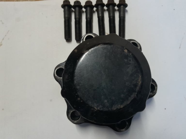 1998-2018 SUZUKI JIMNY VACUM  AUTOMATIC LOCKING FREE WHEEL HUB USED.