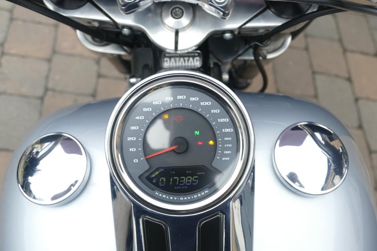 19 Harley-Davidson FL Sportglide