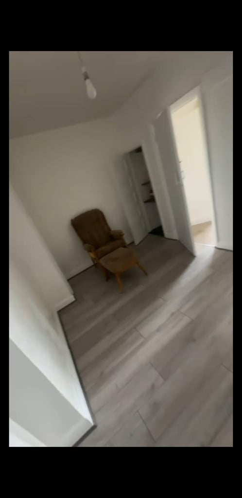3 bedroom house with garden & driveway in Dagenham RM10 9YN