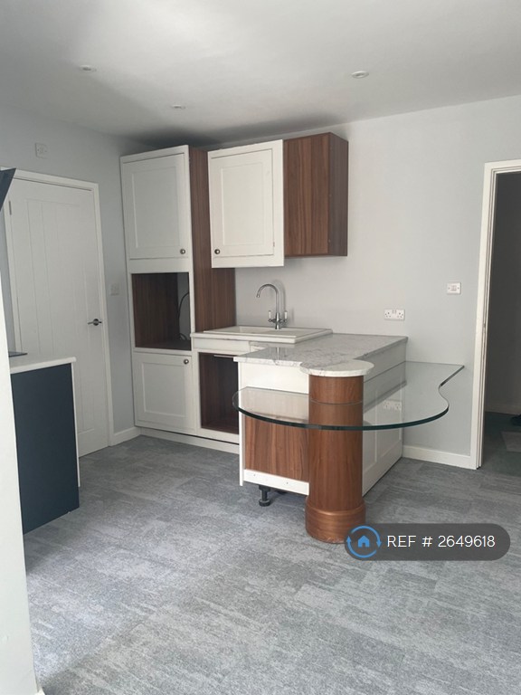 image for 1 bedroom flat in Green Lane, Sheffield, S3 (1 bed) (#2649618)
