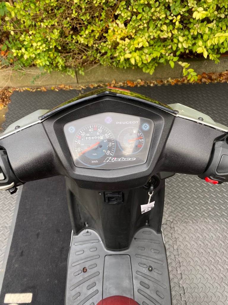 Peugeot Kisbee 50cc Moped 