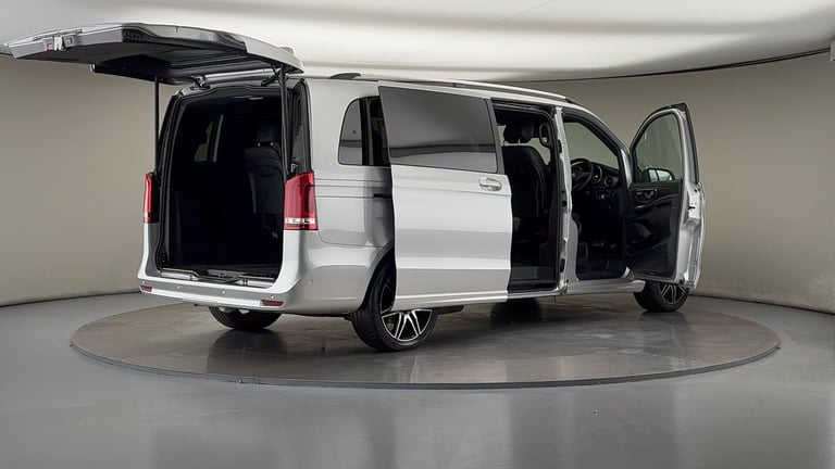 2023 Mercedes-Benz V-Class 2.0 V300d AMG Line MPV 5dr Diesel G-Tronic+ Euro 6 (s/s) XLWB (237 ps)...
