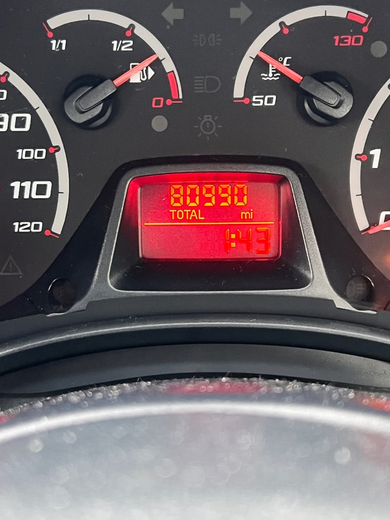 Ford, KA, Hatchback, 2011, Manual, 1242 (cc), 3 doors