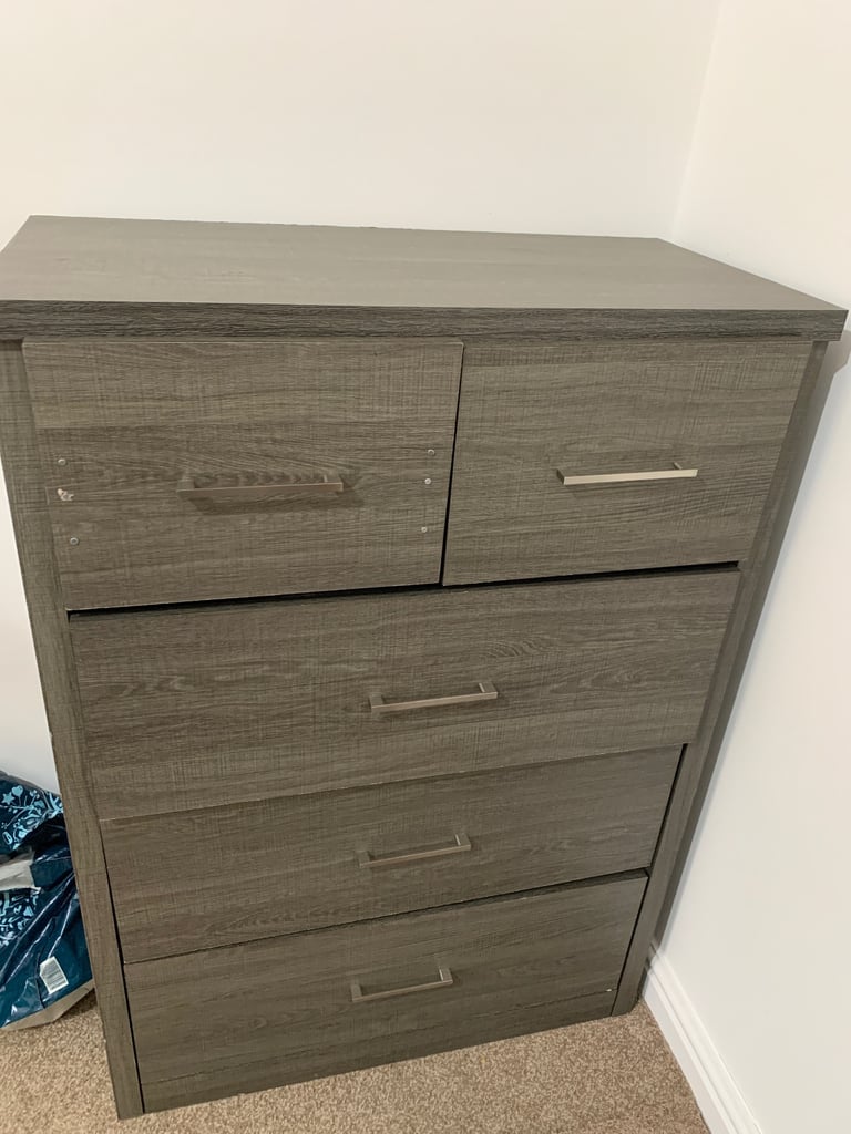 LISBON 3+2 DRAWER CHEST - BLACK WOOD GRAIN