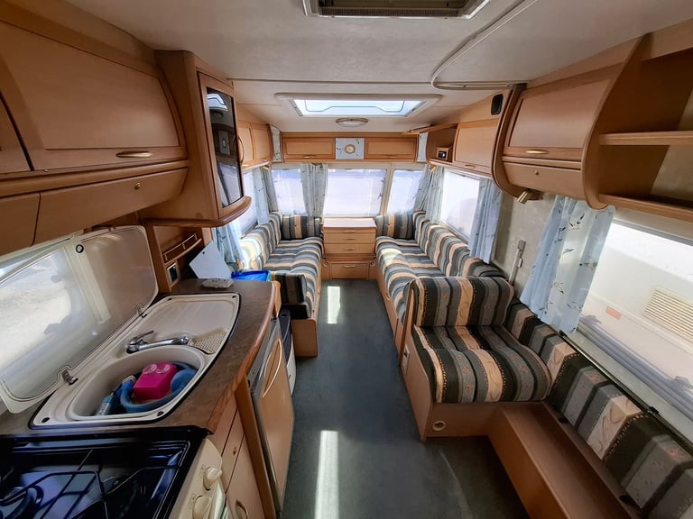 2004 ABBEY Vogue GTS 416 4 berth caravan with full size AWNING and MOTOR MOVER