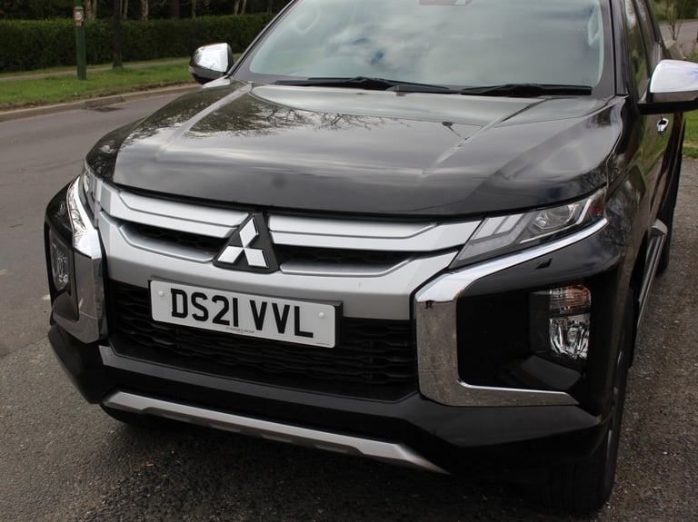 2021 Mitsubishi L200 2.2 DI-D DC Barbarian Pickup Double Cab 4dr Diesel Manual