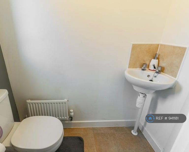 3 bedroom house in Mosquito Grove, Hucknall, Nottingham, NG15 (3 bed) (#941181)