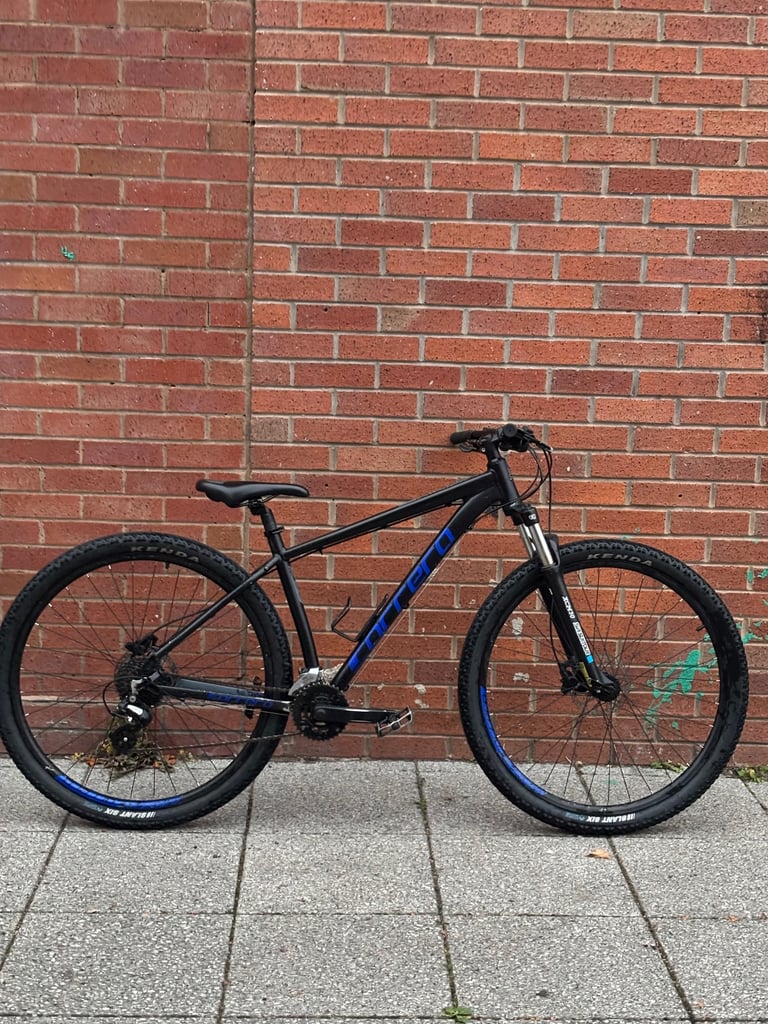 Carrera Hellcat 29” mountain bike, 18” Frame - Hydraulic Breaks