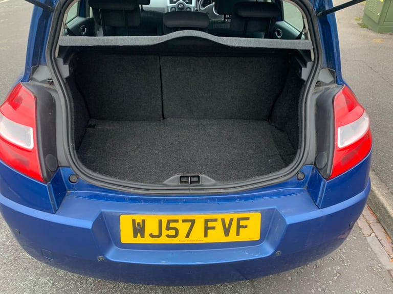 Renault, MEGANE, Hatchback, 2008, Manual, 1461 (cc), 5 doors