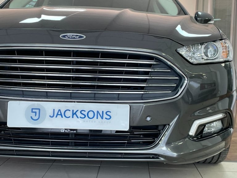 2017 Ford Mondeo 2.0 TDCi Titanium Hatchback 5dr Diesel Manual Euro 6 (s/s) (180 ps) Hatchback Di...