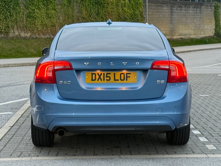 2015 Volvo S60 D2 [115] SE Lux Nav 4dr Powershift SALOON Diesel Automatic