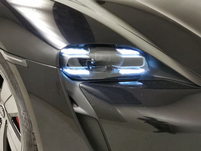 2022 Porsche Taycan Performance Plus 93.4kWh 4S Saloon 4dr Electric Auto 4WD (11kW Charger) (57 S...