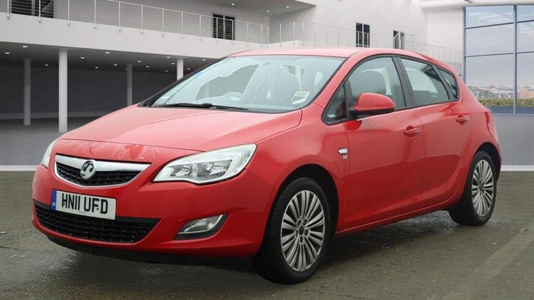 2011 Vauxhall Astra 1.4 16v Excite Euro 5 5dr HATCHBACK Petrol Manual