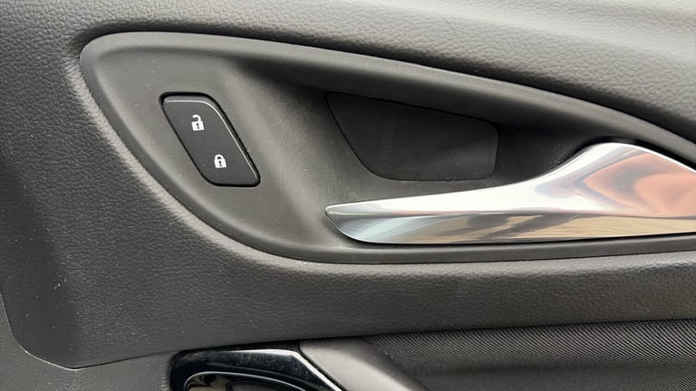 2019 Vauxhall Astra 1.4T 16V 150 SRi Nav 5dr Petrol Estate Estate Petrol Manual