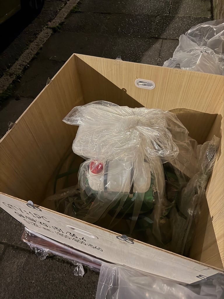 HONDA POWER FLOAT  BRAND NEW 