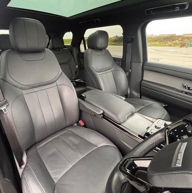 2022 Land Rover Range Rover Sport 3.0 D300 MHEV Dynamic SE Auto 4WD Euro 6 (s/s) 5dr ESTATE Diese...