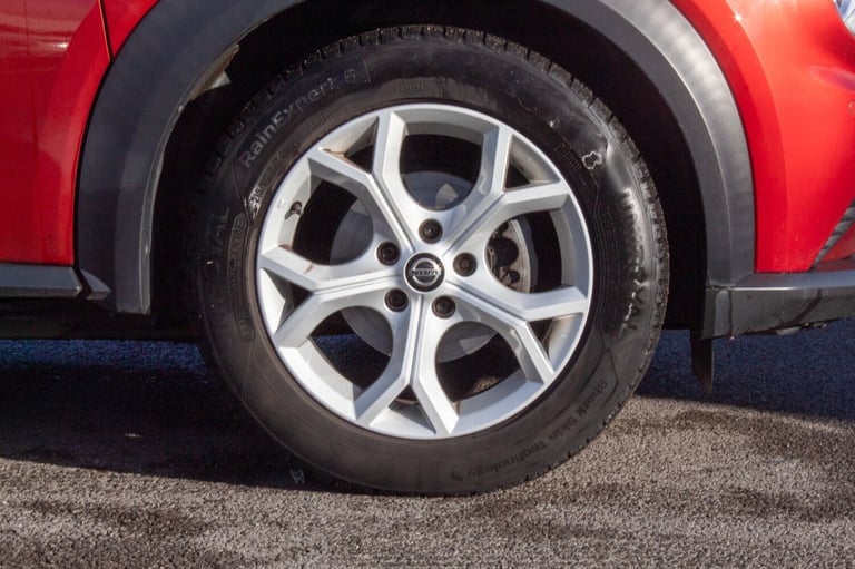 2020 Nissan Juke 1.0 DiG-T N-Connecta 5dr Hatchback Petrol Manual