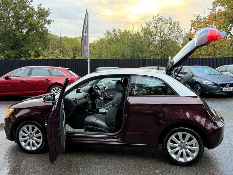 2011 Audi A1 TFSI SPORT - £35 TAX -ONE OWNER FROM NEW - 11 STAMPS IN THE BOOK - LEATHER Hatchback...