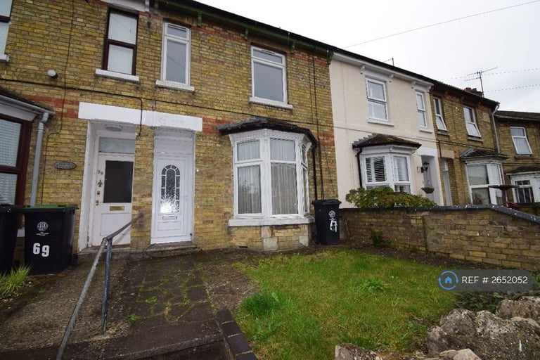 2 bedroom house in Hill Street, Raunds, Northamptonshire, NN9 (2 bed) (#2652052)