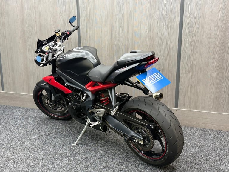 2015 65 Triumph Street Triple 675 R - Only 14168 Miles - SC GP Exhaust ++