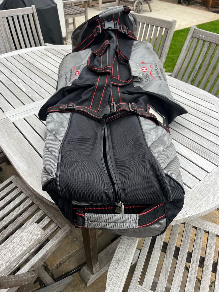 Golf travel bag