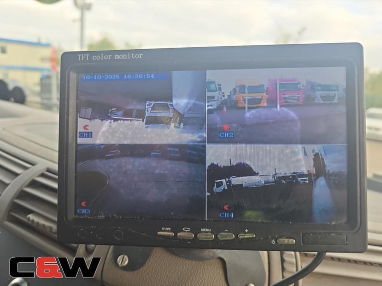 2013(63) DAF FAR CF 75.310 (2018) HMF1520 Crane – 292,000Kms