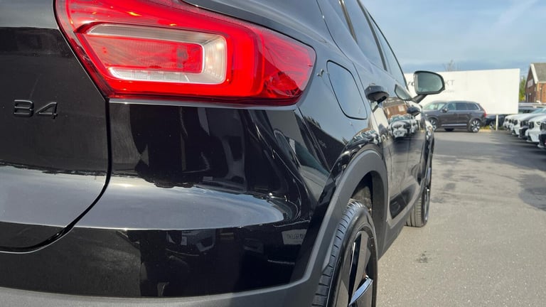 2025 Volvo XC40 2.0 B4 MHEV Plus Black Edition DCT Auto Euro 6 (s/s) 5dr ESTATE Petrol/Electric H...