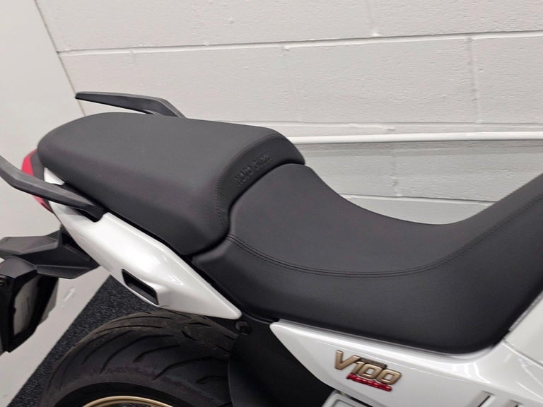 MOTO-GUZZI V100 MANDELLO - ONLY 6213 MILES - MOT UNTIL 2026