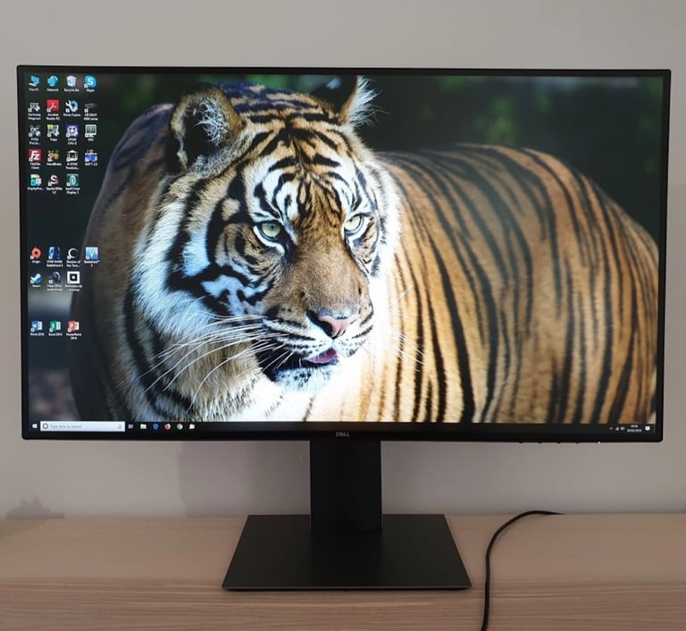 image for Dell ultra sharp 27 inch u2719d monitor