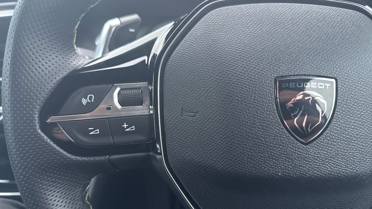 2024 Peugeot 2008 1.2 HYBRID GT SUV 5dr Petrol Hybrid e-DSC6 Euro 6 (s/s) (136 ps) SUV Hybrid Aut...