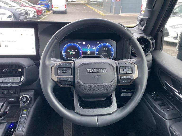2024 Toyota Land Cruiser 2.8 D-4D 204 Invincible 5dr Auto (7 Seat) SUV Diesel Automatic
