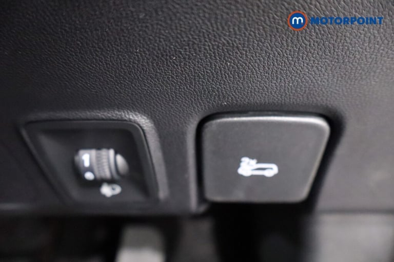 2025 MG MG HS 1.5 T-GDI Trophy 5dr DCT SUV Petrol Automatic