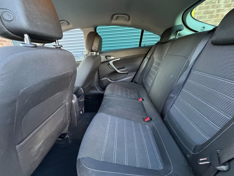 2015 Vauxhall Insignia 2.0 CDTi [140] ecoFLEX SRi 5dr [Start Stop] HATCHBACK Diesel Manual