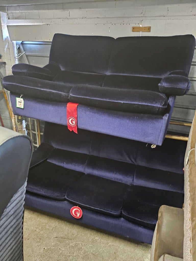 image for New g plan velvet 3&2 sofa set top quality 