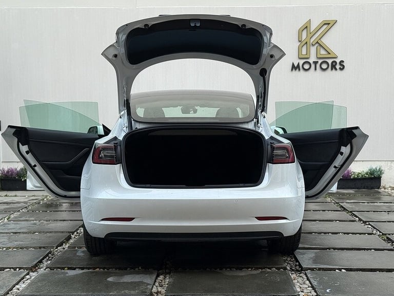 2022 Tesla Model 3 (Dual Motor) Long Range Saloon 4dr Electric Auto 4WDE (346 ps) Saloon Electric...