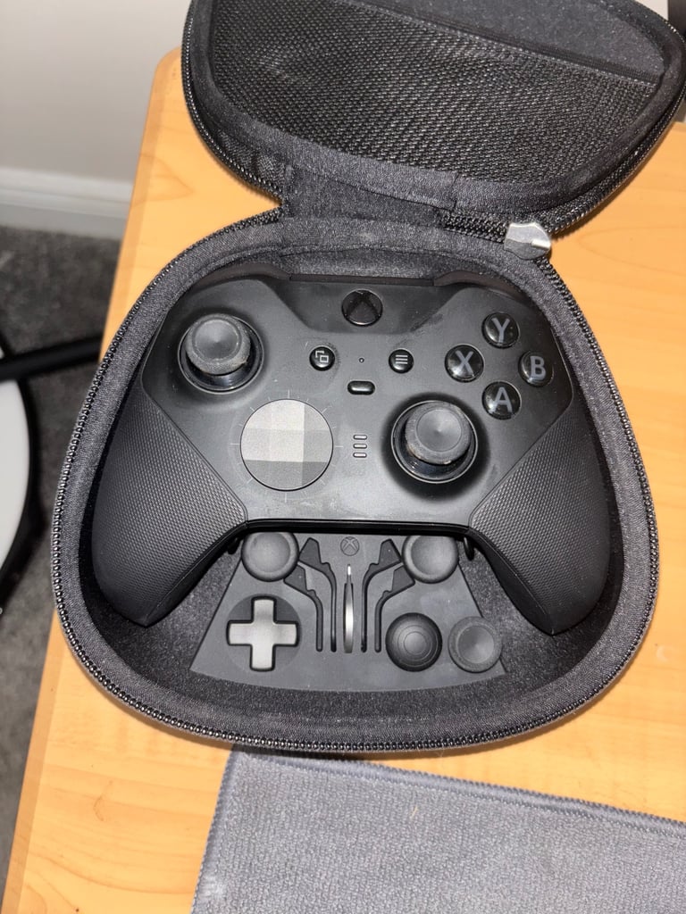 image for Xbox elite 2