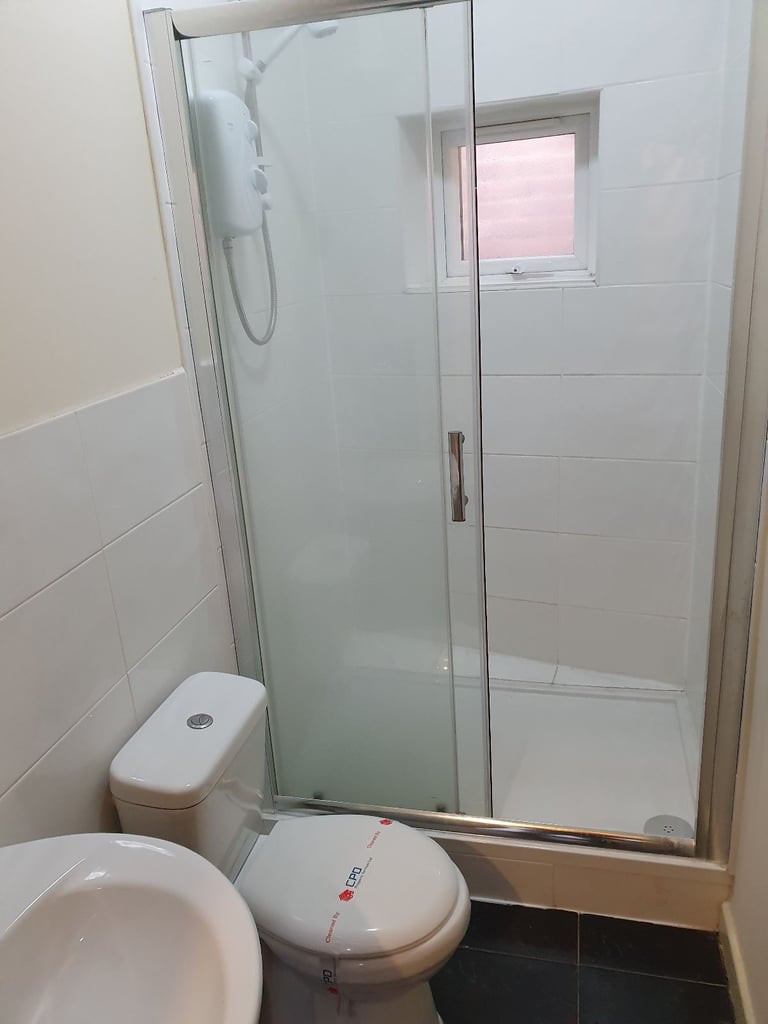 1 Bedroom Furnished flat in Eccles, Salford, 