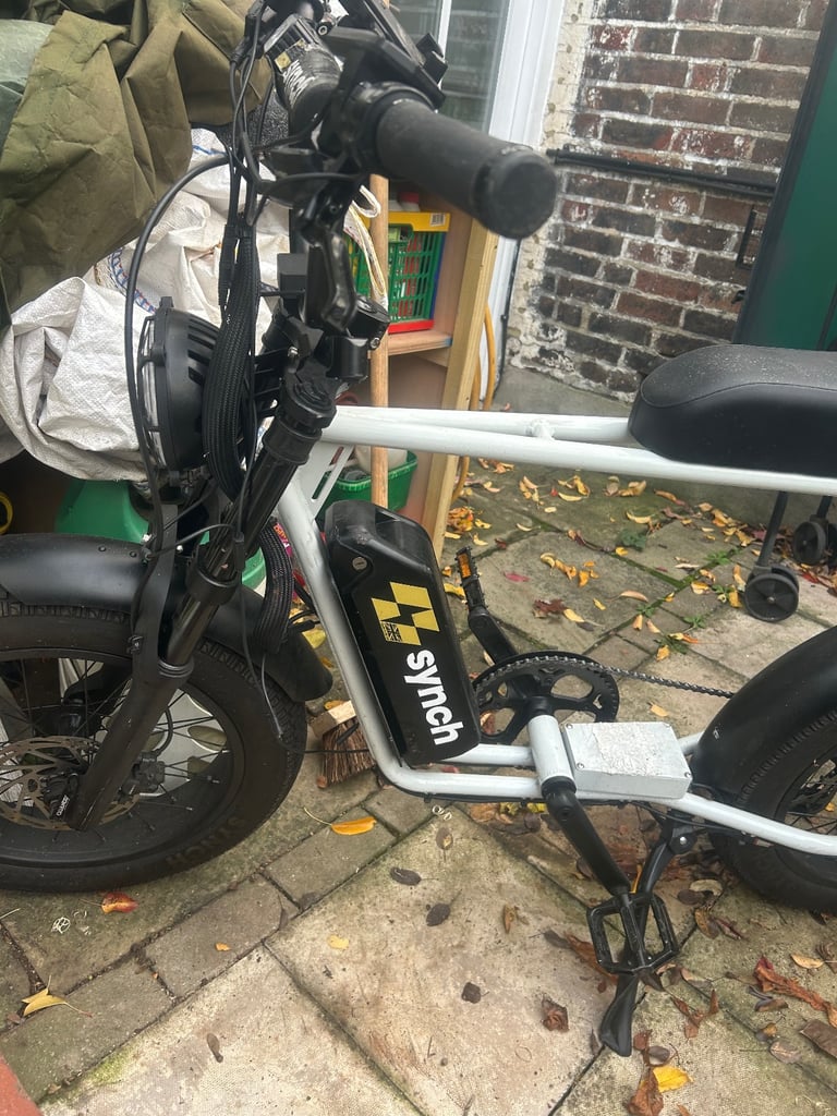Used electric synch monkey bike 