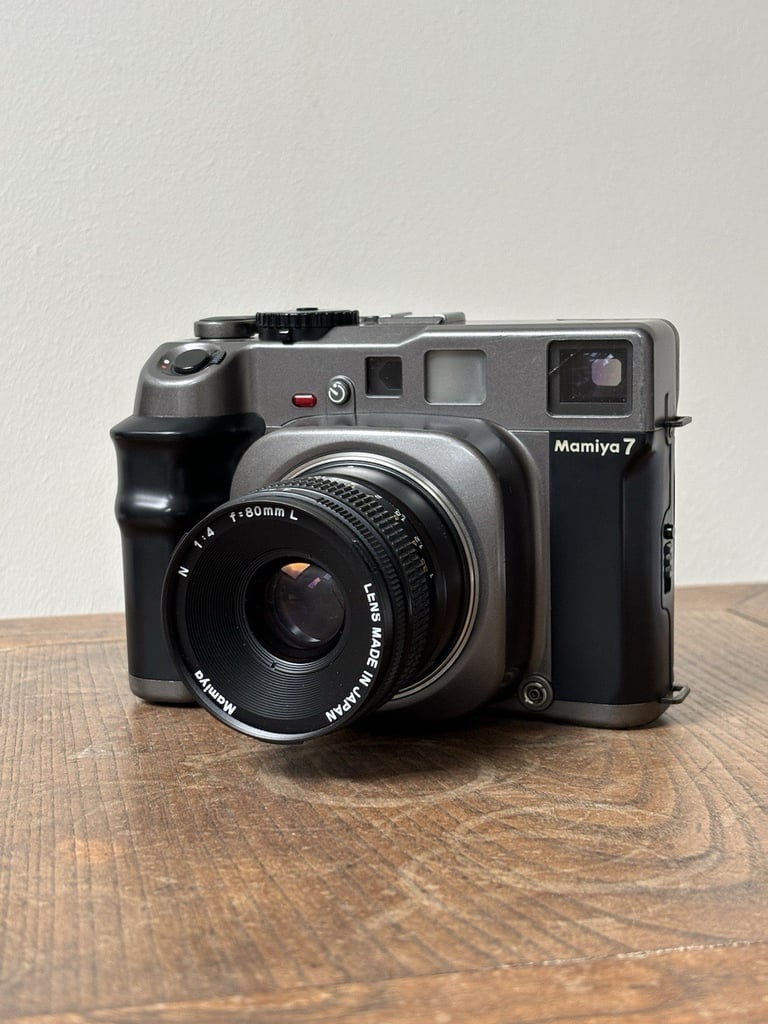 image for Mamiya 7 Body + 80mm F4 L Lens