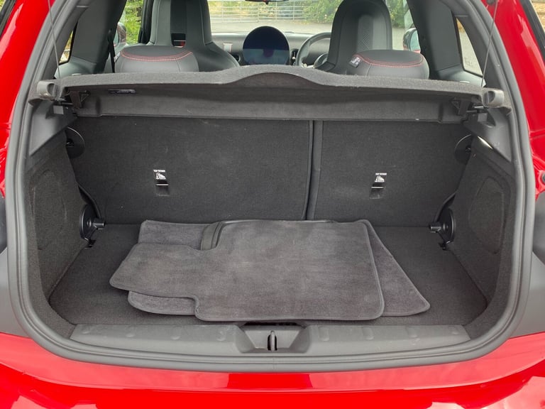 2024 MINI Cooper 1.5 C Sport Auto 3dr - OLED Infotainment Screen &amp; Rear Camera &amp; CarPlay ...