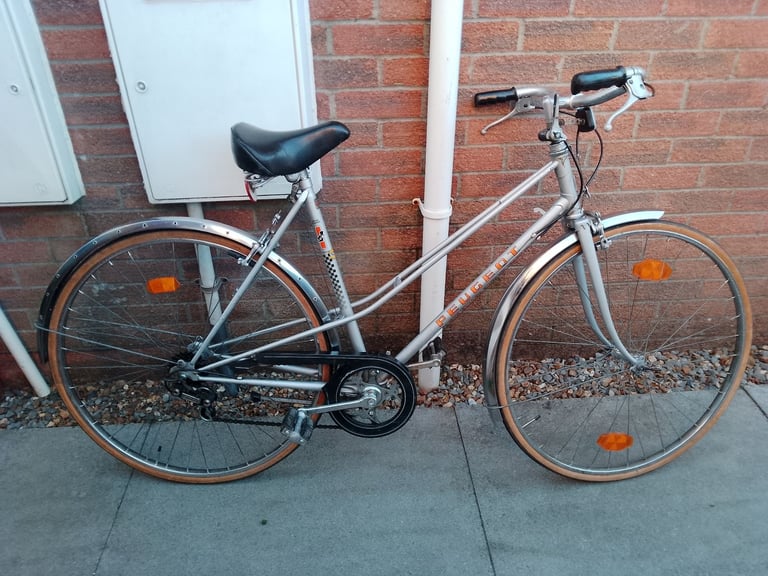 Stunning Retro Vintage Ladies Peugeot Record Du Monde Mixte Hybrid Commuter Road Bike Bicycle