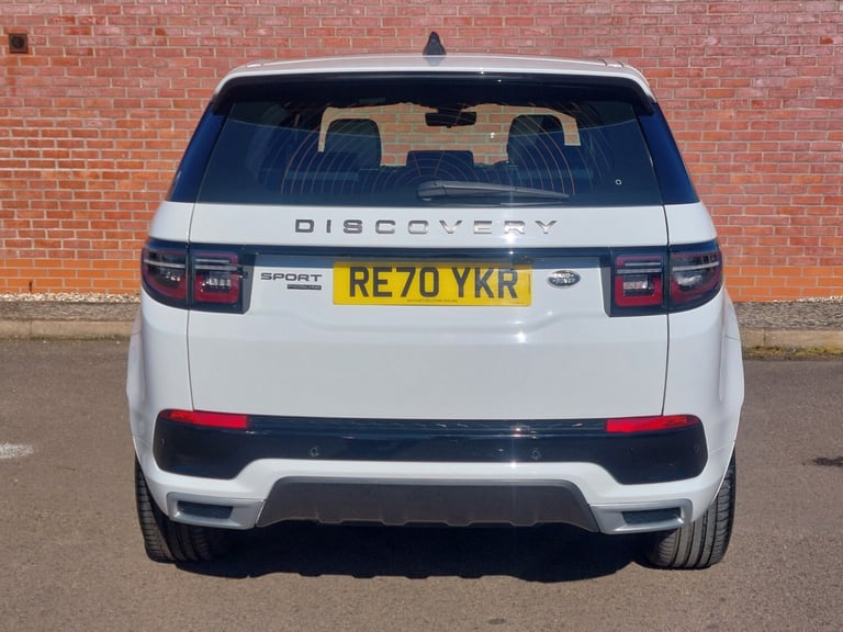 2020 70 Land Rover Discovery Sport P300e HSE R-Dynamic 1.5 Hybrid Auto PHEV