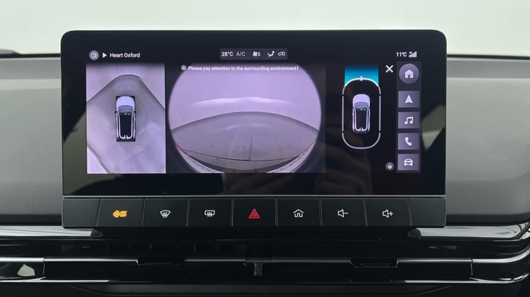 2025 MG MG4 150kW Trophy EV Long Range 64kWh 5dr Auto Hatchback Electric Automatic