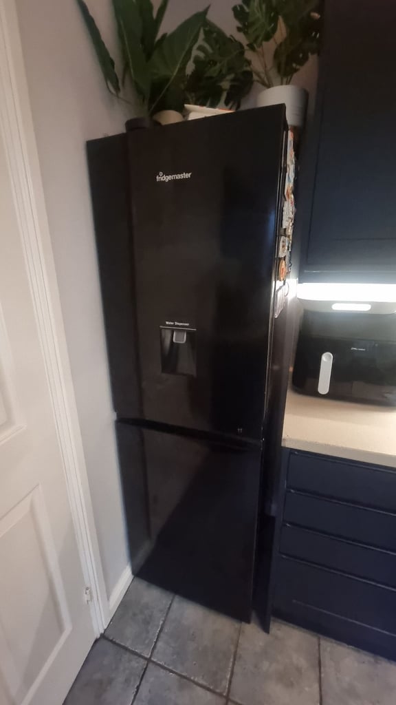image for Black fridge freezer