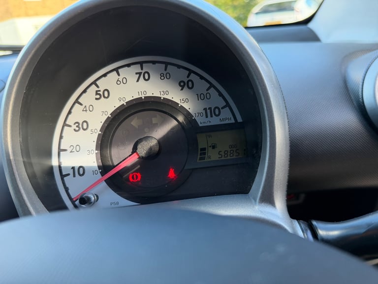 Citroen, C1, Hatchback, 2011, Manual, 998 (cc), 3 doors