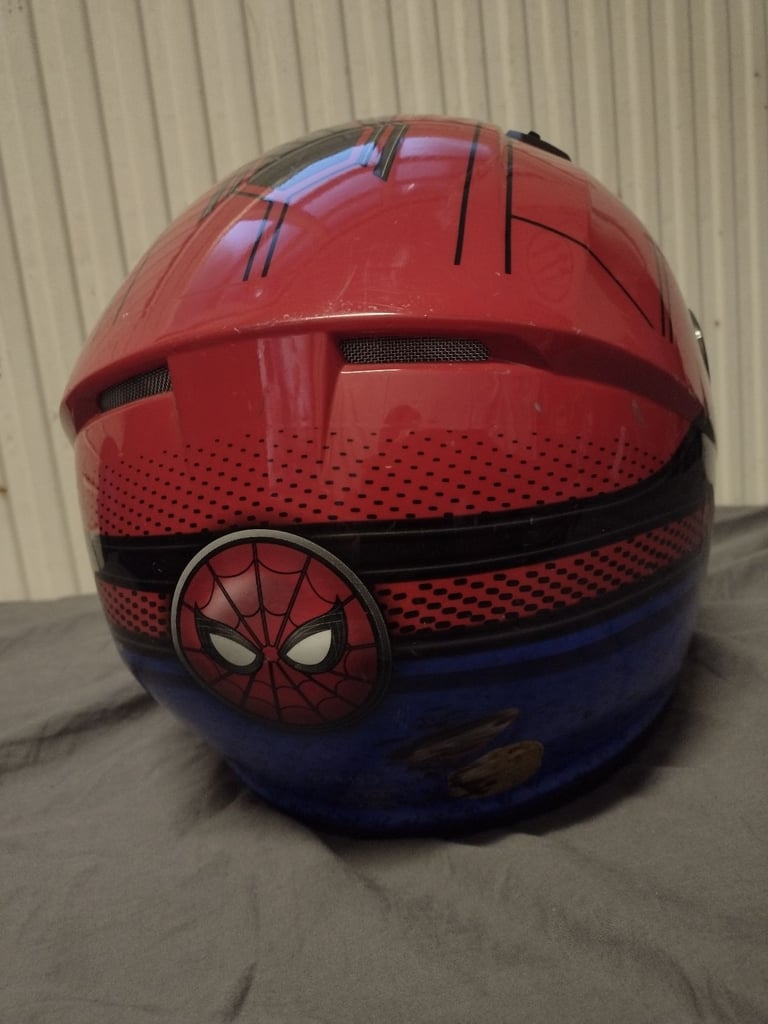 HJC CS-15 Spider-Man Motorcycle Helmet – Size L (59–60 cm) – Used