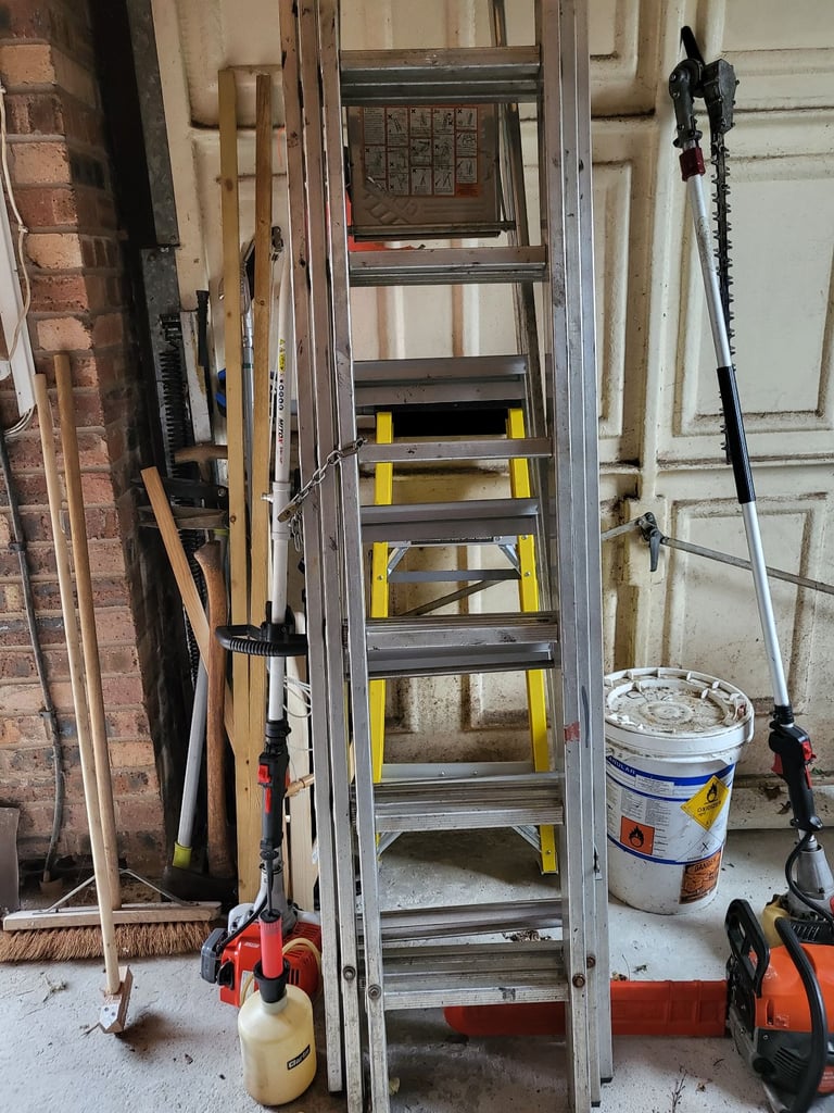 image for Youngman Triple Ladders